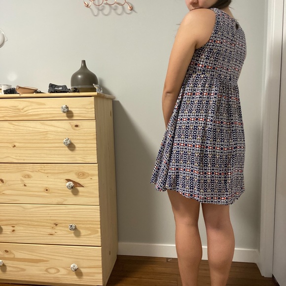 H&M Patterned Dress - Picture 3 of 5